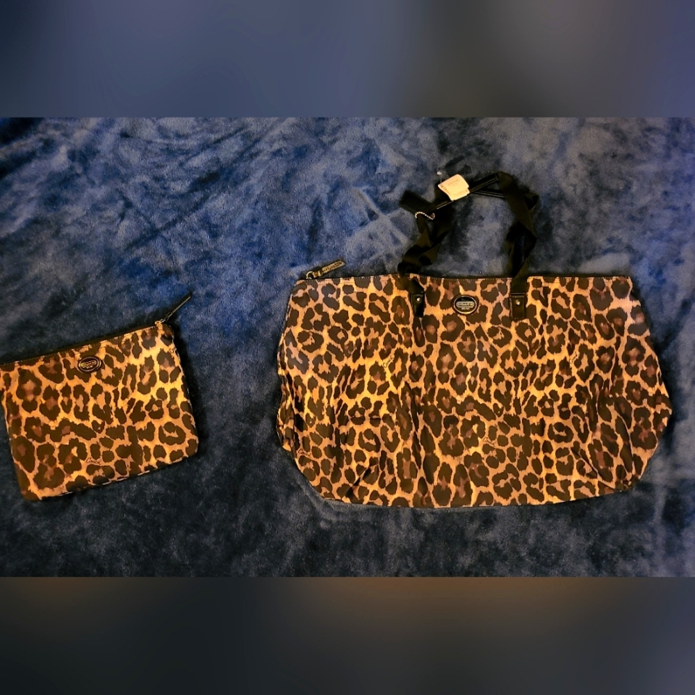 Coach, foldable Tote Bag, Leopard Print 🐆 with Tags, Never Used!
